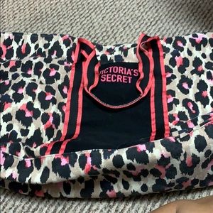 Cheetah print weekender bag